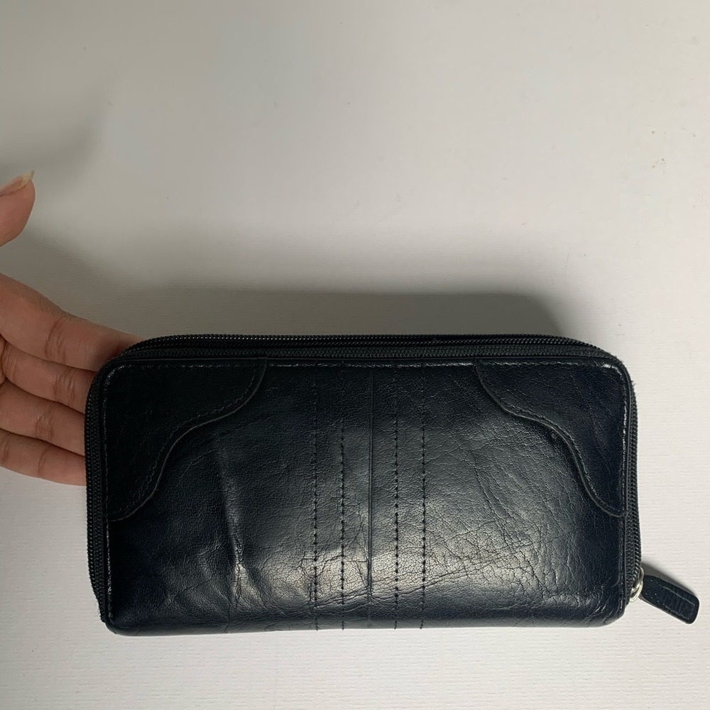 SOLD❗️BURTON - black leather full size wallet